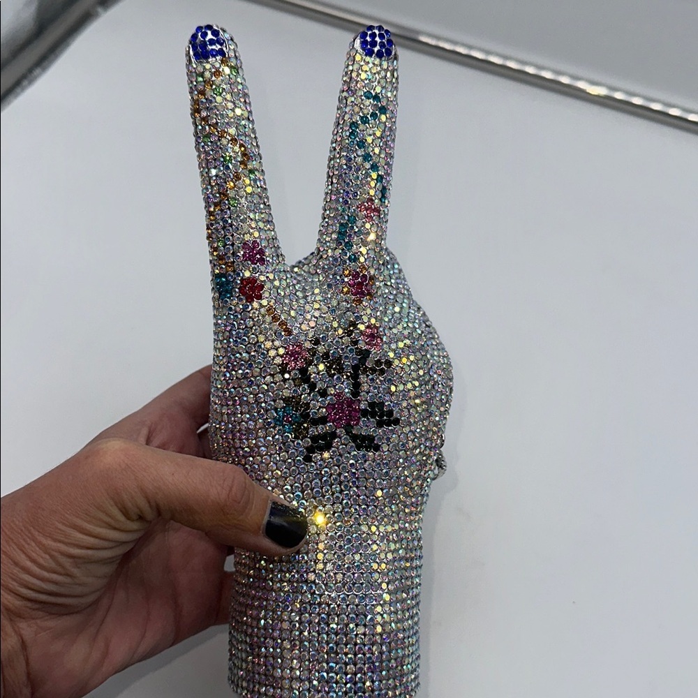 Gorgeous All Crystal Peace Sign Clutch Bag - Picture 7 of 9